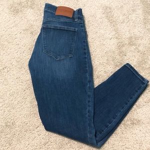🎉Host pick🎉{Lucky Brand} ankle jeans
